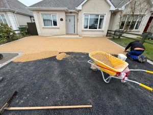 Laying resin Driveway in Dublin